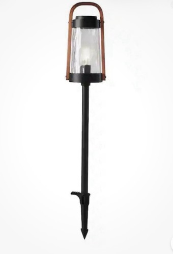 Hampton bay oakman - low, voltage
